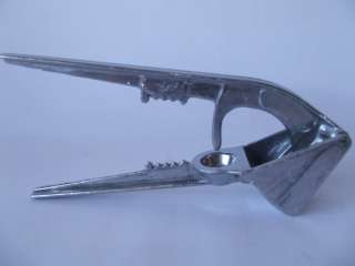 GARLIC PRESS, CHERRY / OLIVE PITTER, NUTS MOLD  