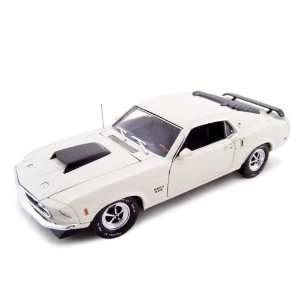  1969 Ford Mustang Boss 429 Cream 1/24 Diecast Model Toys & Games