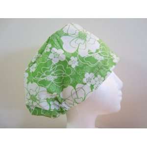  Womens Close Fit Scrub Cap, Adjustable, Green Flowers 