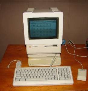 Vintage Nice Macintosh Apple Plus Computer With Original Box  