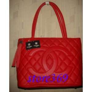  CHANEL RED HANDBAG 