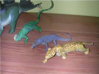   Animals LOT PLASTIC Toys & Jurassic Park Lost World dinosaurs Figures