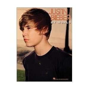  Hal Leonard Justin Bieber   My World PVG Songbook Musical 