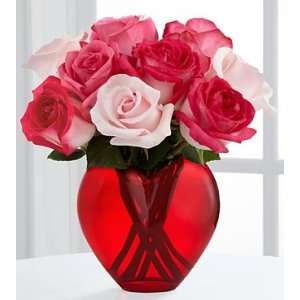     The FTD Art Of Love Valentine Rose Flower Bouquet   Vase Included