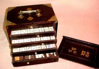 ANTIQUE CHINESE MAH JONG SET GAME BONE TILES ACCESSORIES KNOBS WOOD 