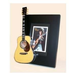    JOHN MAYER Miniature Guitar Photo Frame Martin Musical Instruments