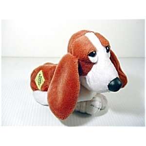  Hush Puppies Bean Bags Beanie Toy Dog #24381 Logo Basset 