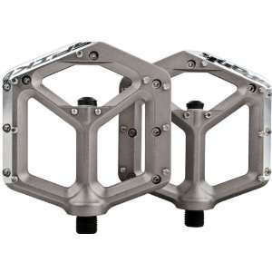  Spank Spike Platform Pedals   1 Pair, 9/16, Black Sports 