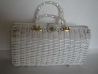 Vintage 50s 60s White Coated Wicker Purse Lucite Handles Handbag EUC 