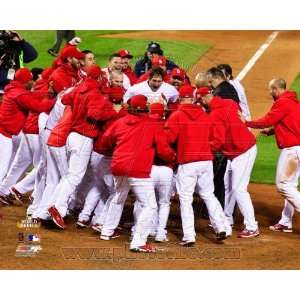  St Louis Cardinals   Celebrate Winning Game 6 of the 2011 